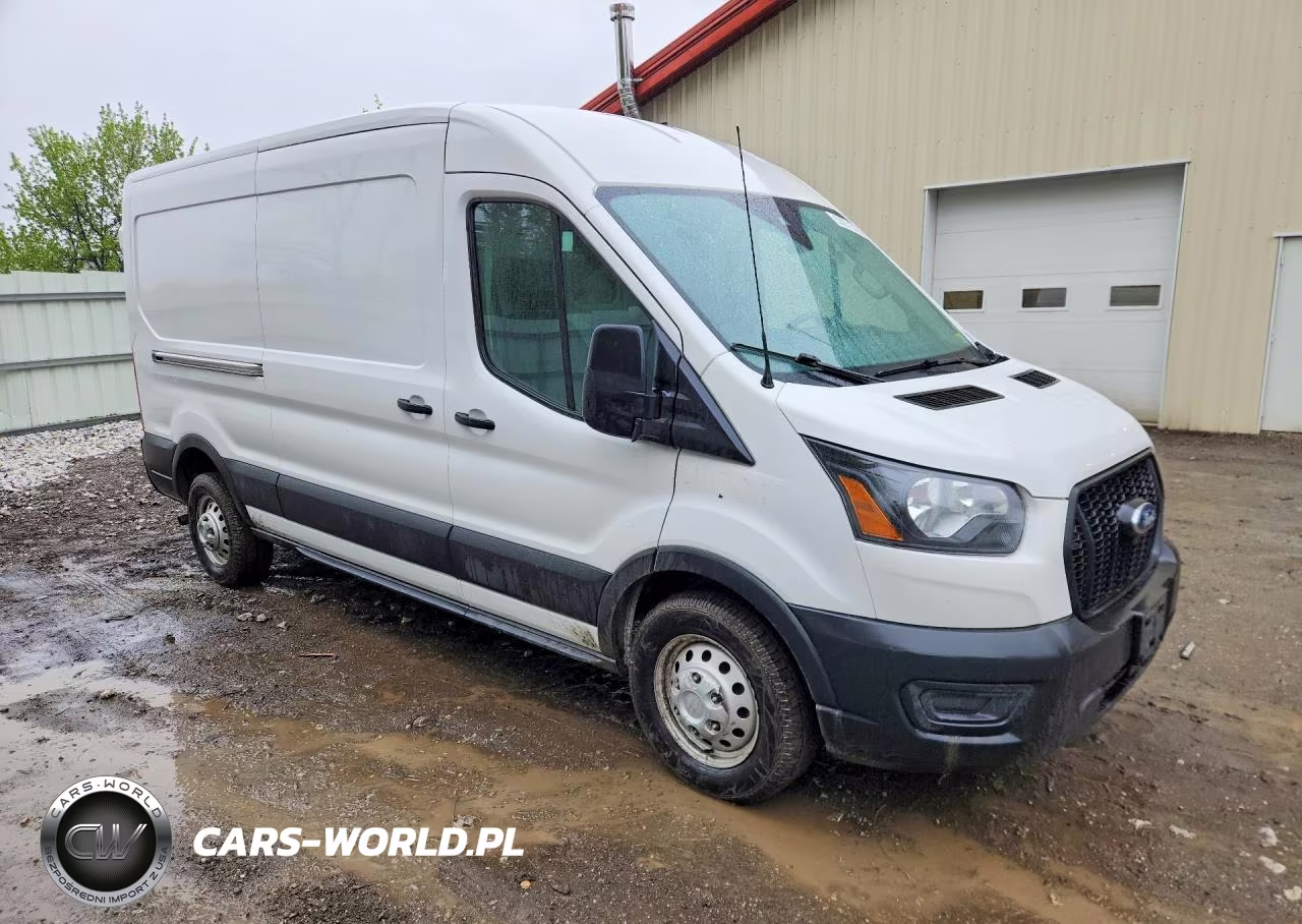 2023 Ford Transit 250 Delivery Van VIN:1FTBR2C8XPKA61110 - 4