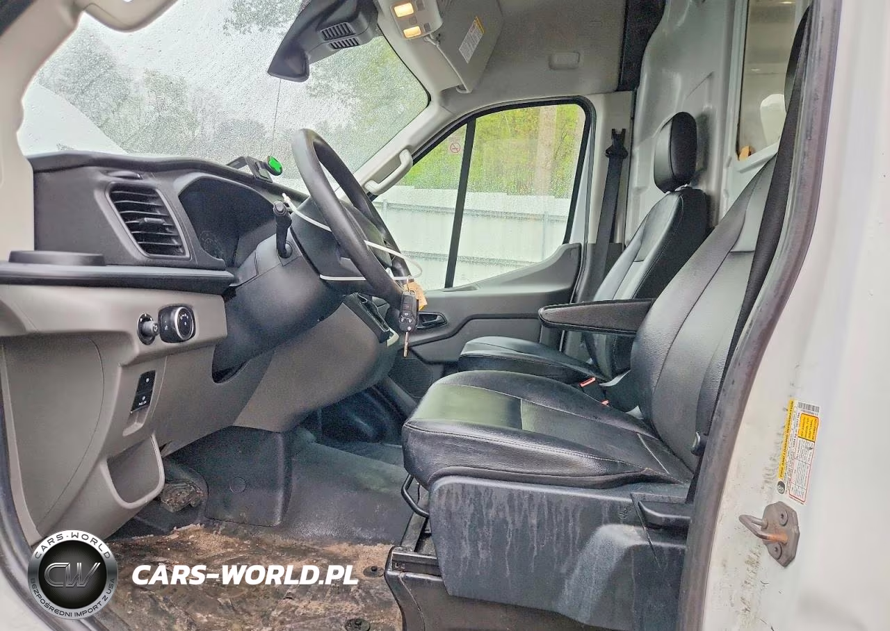 2023 Ford Transit 250 Delivery Van VIN:1FTBR2C8XPKA61110 - 7