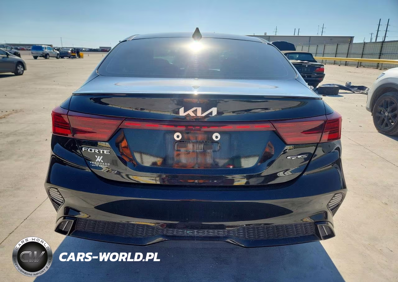2024 Kia Forte Gt Line VIN:3KPF54AD9RE768519 - 6