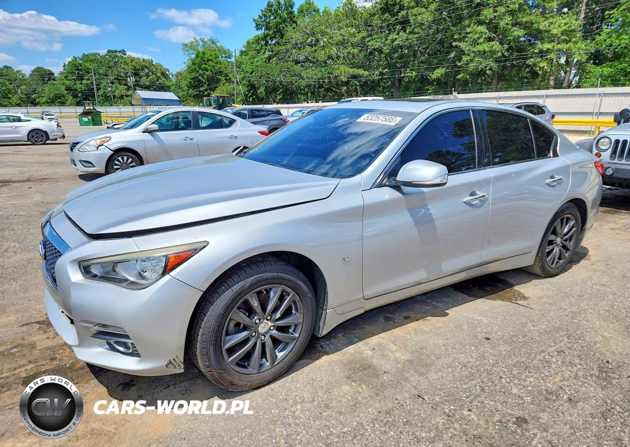 2015 Infiniti Q50 Premium