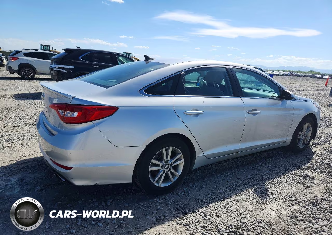 2016 Hyundai Sonata Se VIN:5NPE24AF4GH400022 - 3