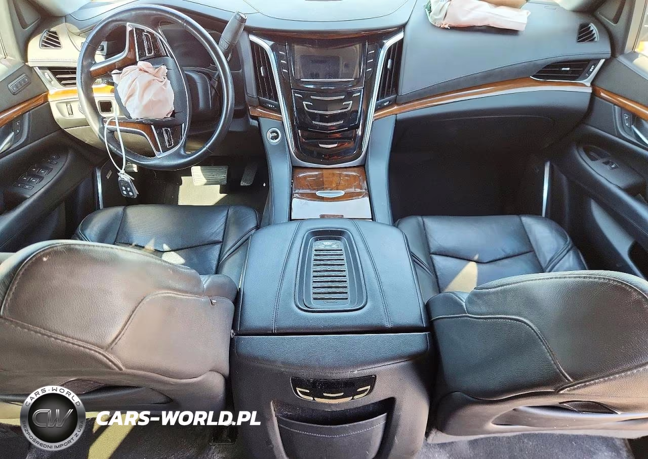 2019 Cadillac Escalade Luxury VIN:1GYS3BKJ7KR191555 - 8