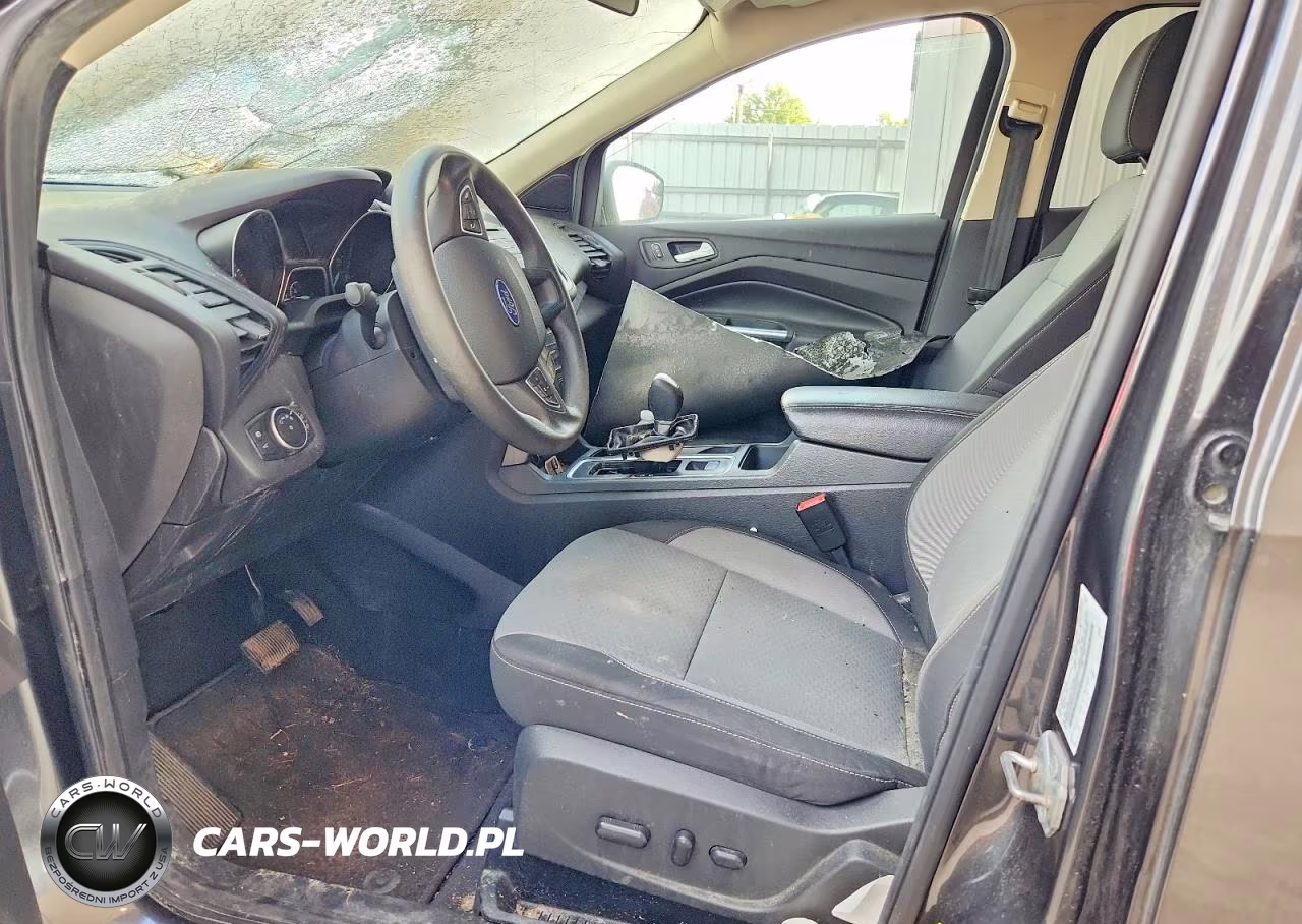 2017 Ford Escape Se VIN:1FMCU9G95HUC35732 - 7