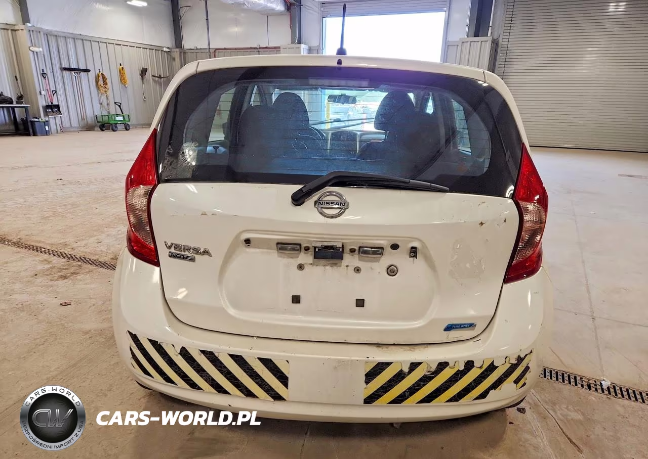 2015 Nissan Versa Note S Plus VIN:3N1CE2CPXFL393474 - 6