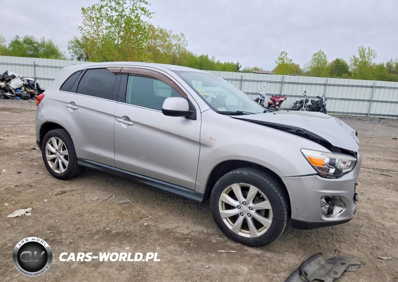 2014 Mitsubishi Outlander Sport Se VIN:4A4AP4AU0EE014119 - 4