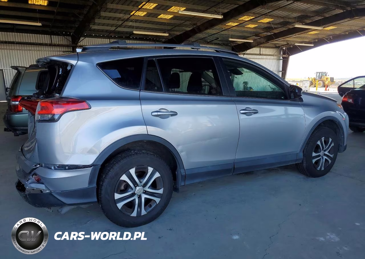 2017 Toyota Rav4 Le VIN:2T3ZFREVXHW316060 - 3