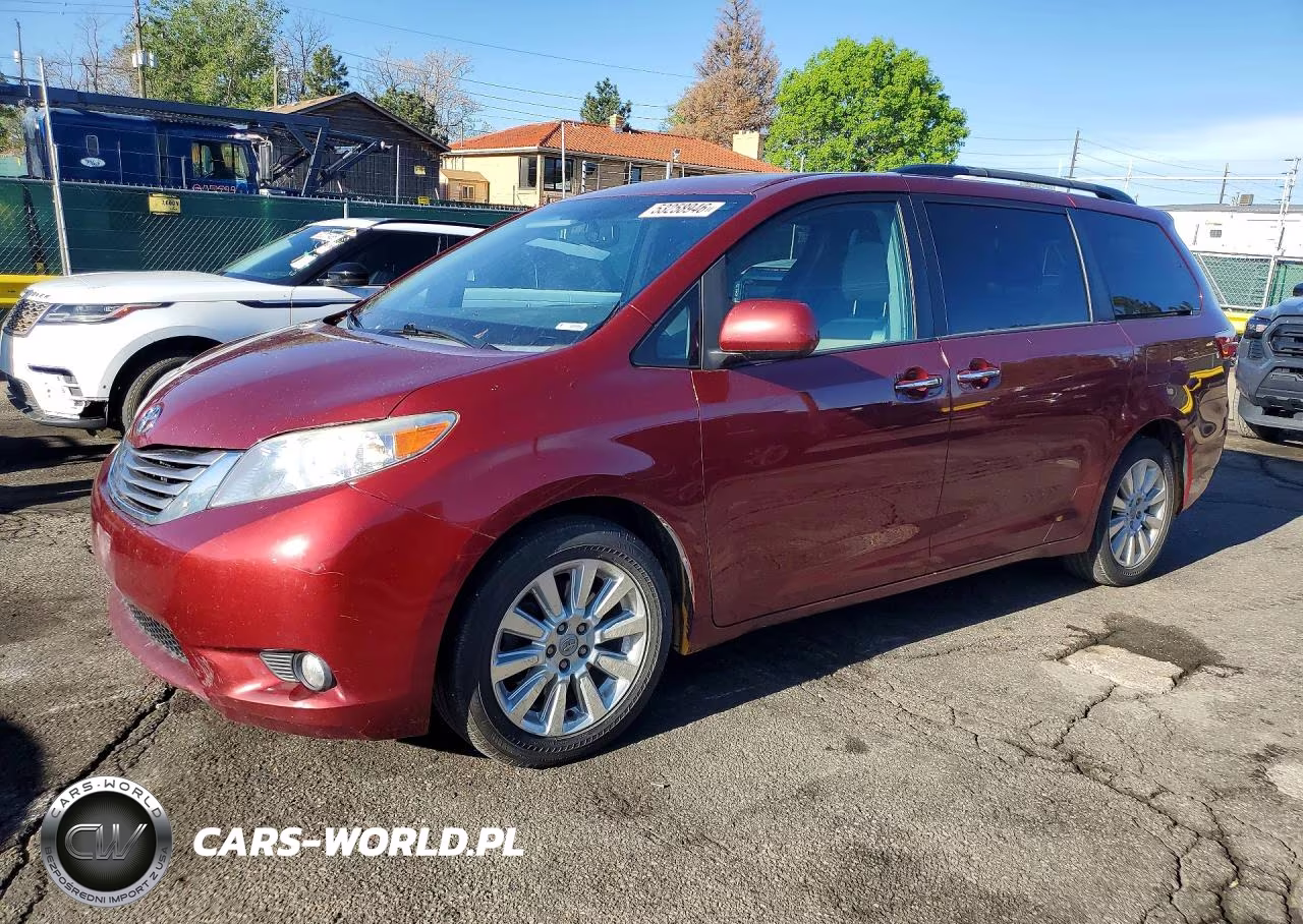 2015 Toyota Sienna Xle 7-Passenger