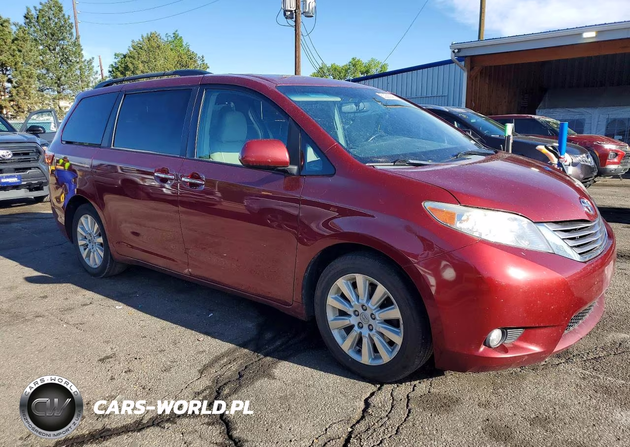 2015 Toyota Sienna Xle 7-Passenger VIN:5TDDK3DC3FS095693 - 4