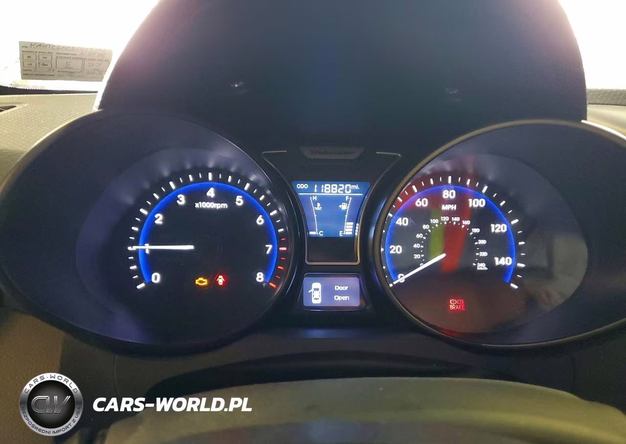 2014 Hyundai Veloster Turbo VIN:KMHTC6AE5EU193064 - 9
