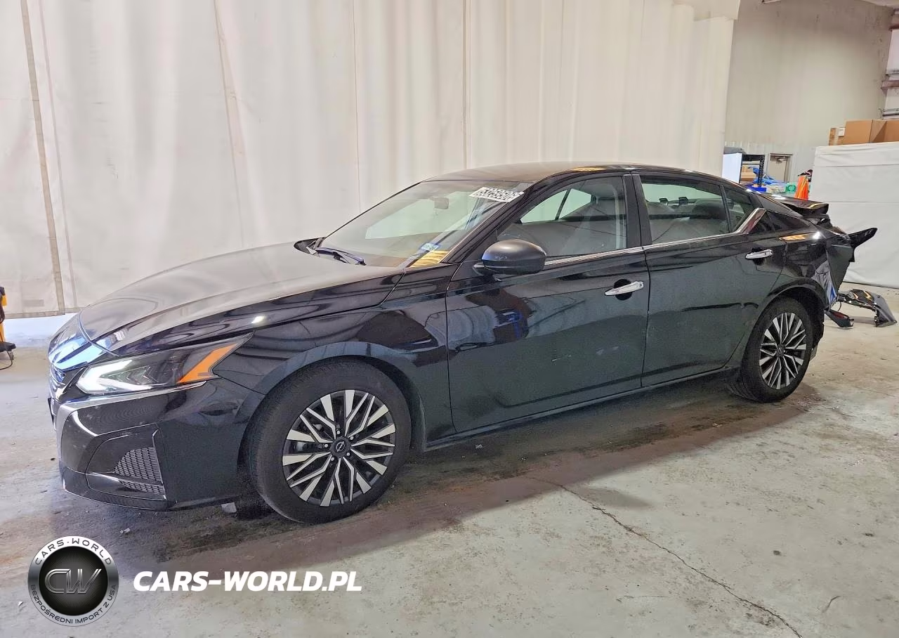 2025 Nissan Altima Sv – zdjęcie 1 z 13