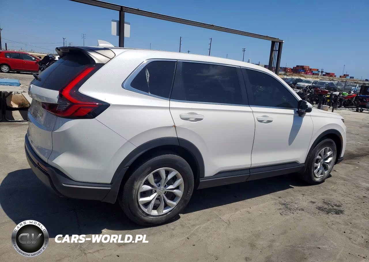 2023 Honda Cr-V Lx VIN:2HKRS3H22PH305442 - 3