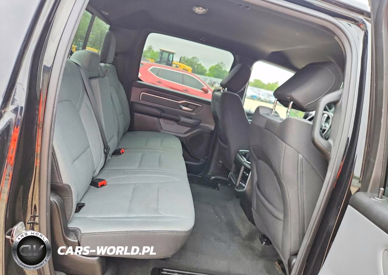2022 Ram 1500 Big Horn VIN:1C6RREFG6NN325705 - 10