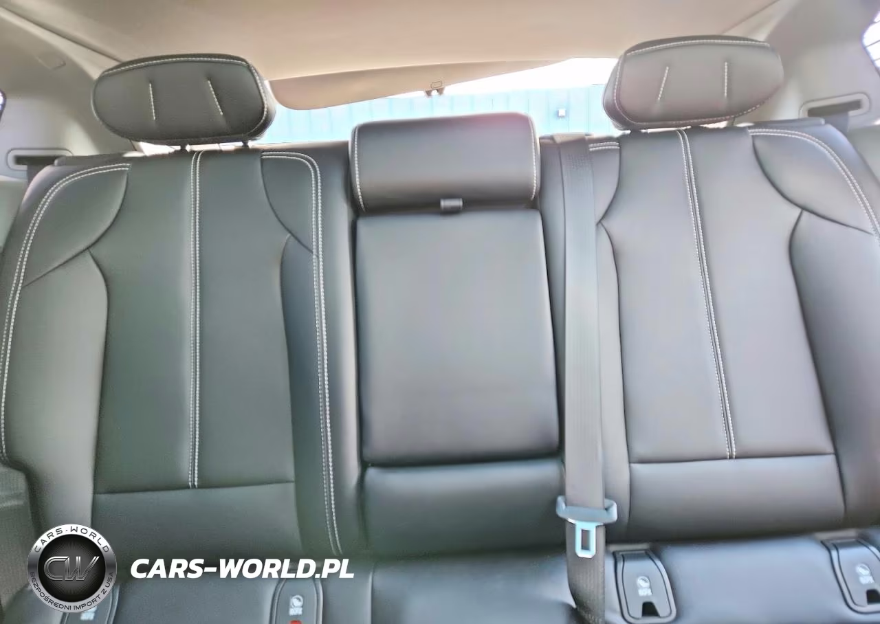 2025 Cadillac Optiq Sport VIN:3GYK3EMR9SS264815 - 10