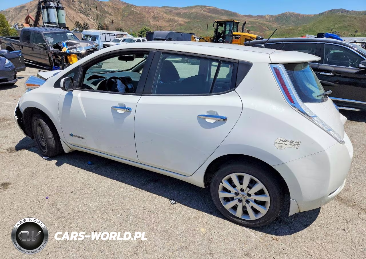 2015 Nissan Leaf S VIN:1N4AZ0CP6FC322660 - 2