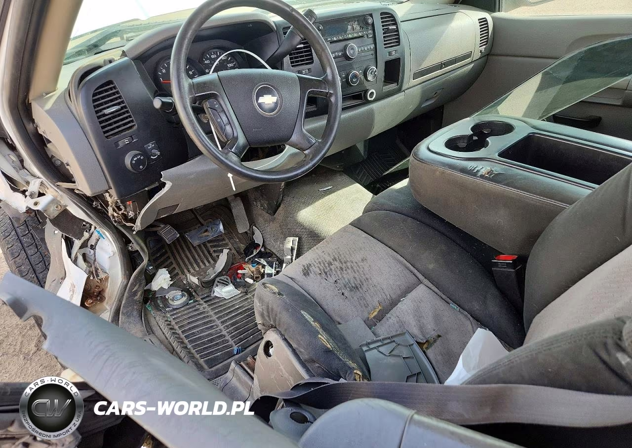 2008 Chevrolet Silverado C1500 VIN:1GCEC14X58Z208537 - 8