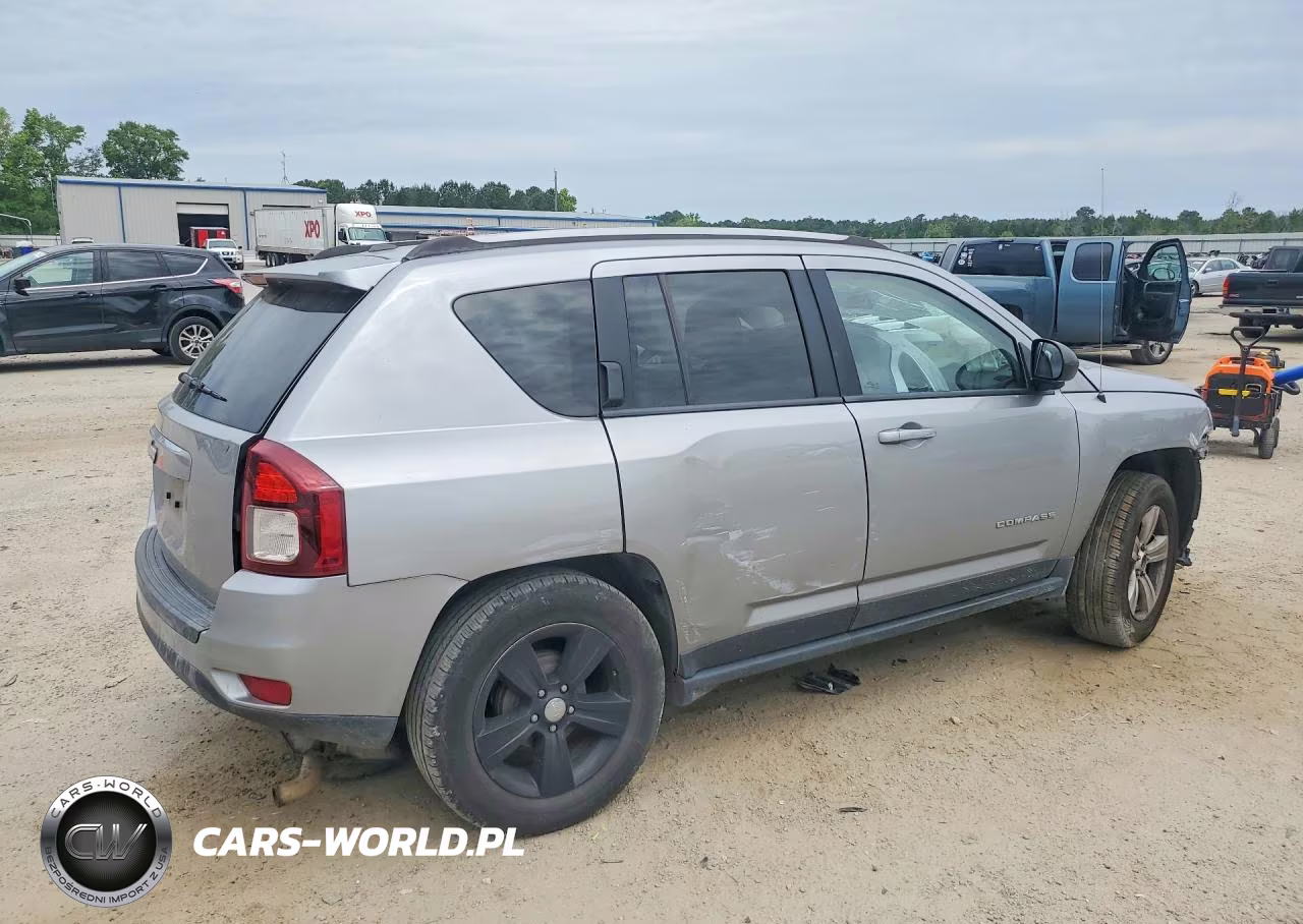2016 Jeep Compass Sport VIN:1C4NJCBA0GD743545 - 3