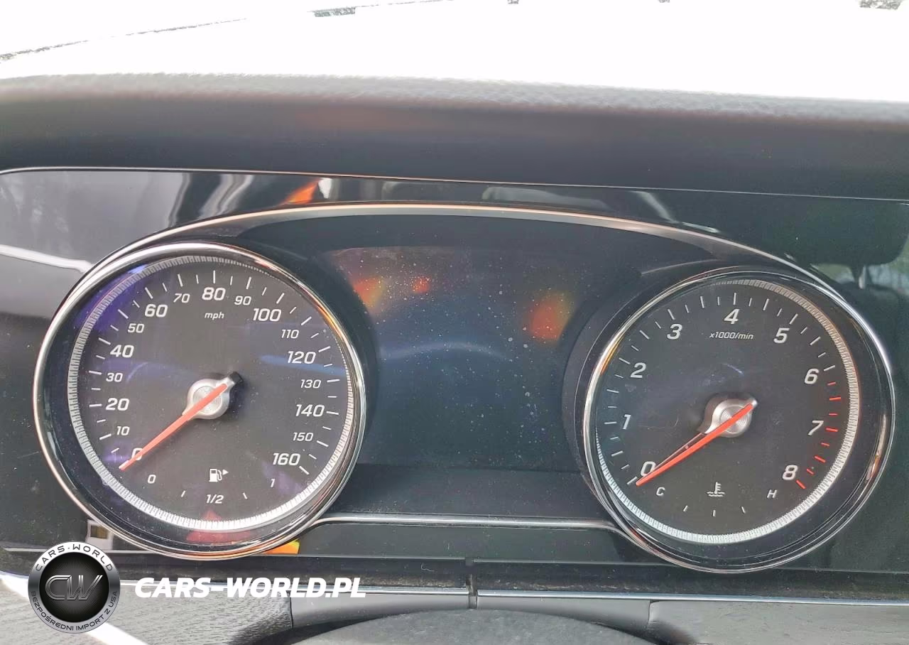 2019 Mercedes-Benz E 300 4Matic VIN:WDDZF4KB5KA489011 - 9