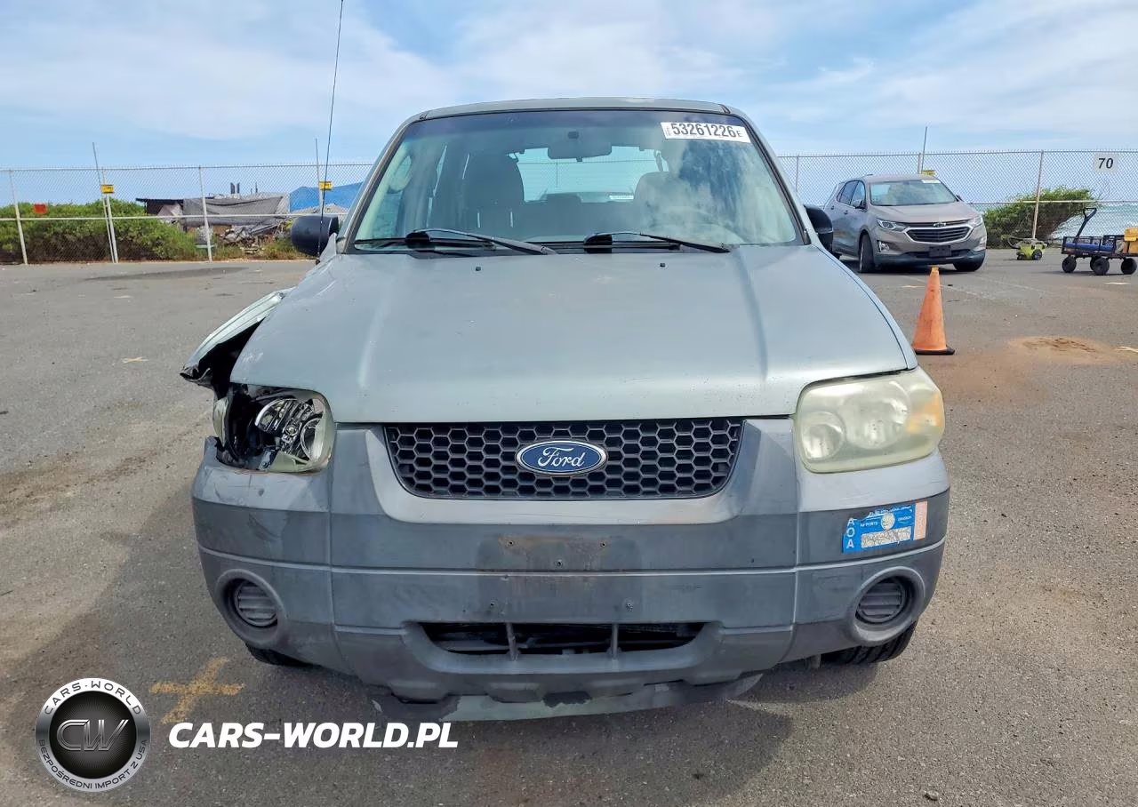 2005 Ford Escape Xls VIN:1FMYU02Z85KA45715 - 5