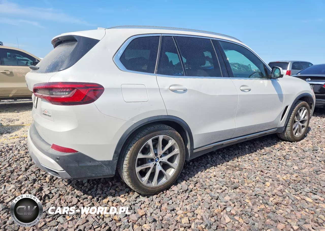 2019 BMW X5 xDrive40I VIN:5UXCR6C57KLL51808 - 3