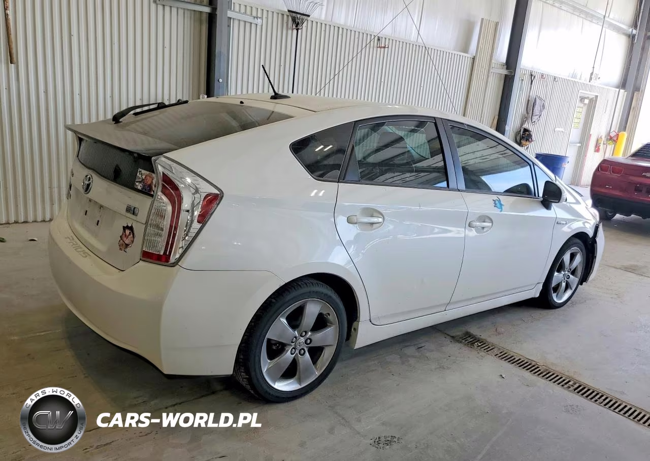2013 Toyota Prius Persona Series Se VIN:JTDKN3DU9D5597506 - 3