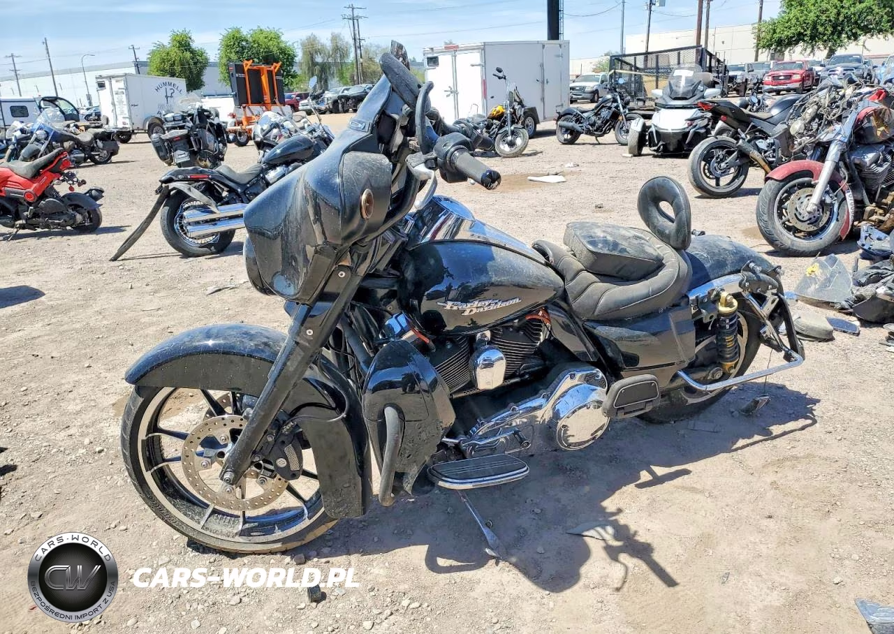 2009 Harley Davidson Flhx VIN:1HD1KB4369Y687707 - 3