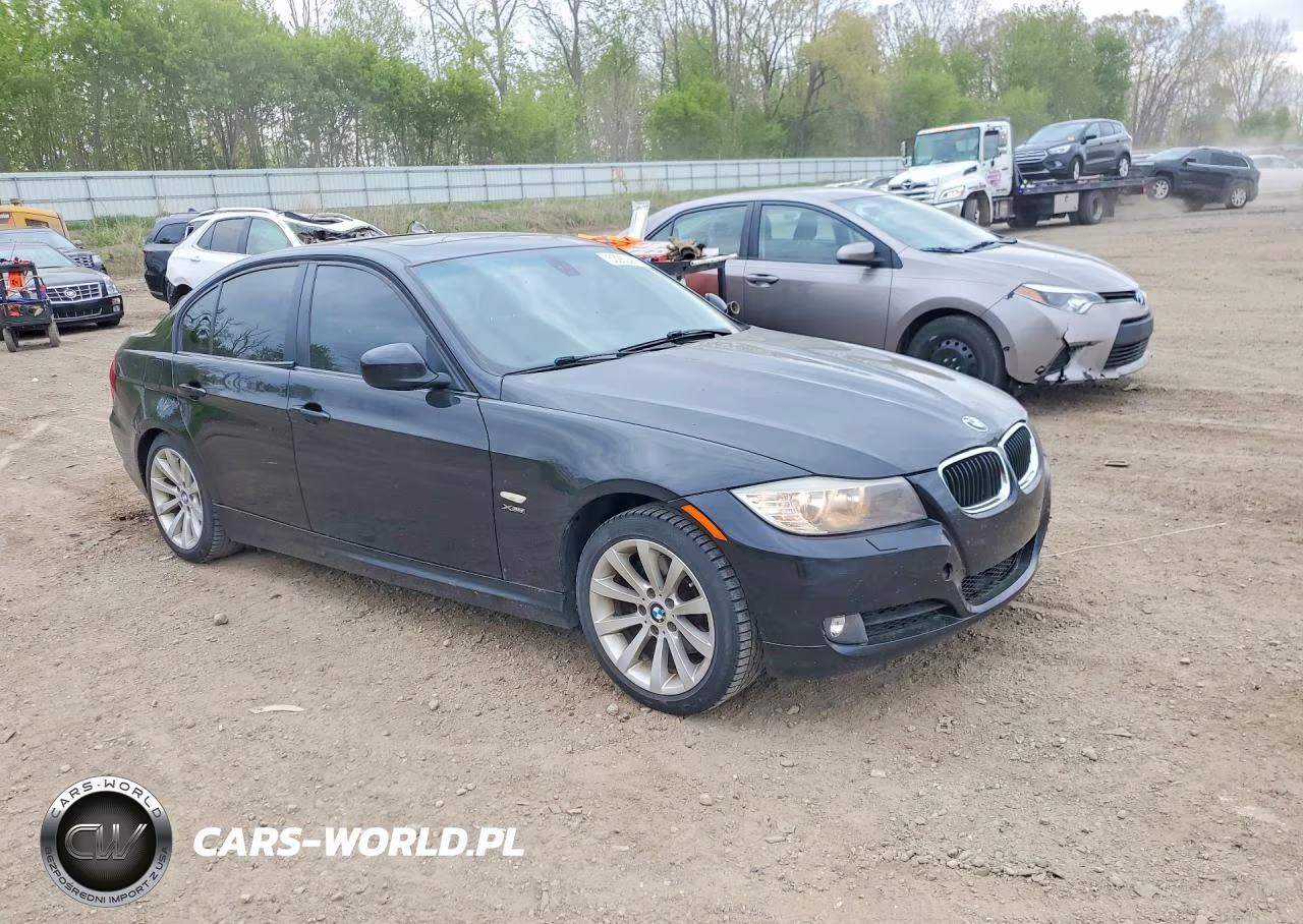 2011 BMW 328 Xi VIN:WBAPK7C53BF197090 - 4