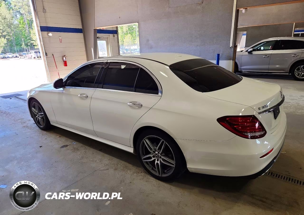 2019 Mercedes-Benz E 300 4Matic VIN:WDDZF4KB7KA526320 - 2