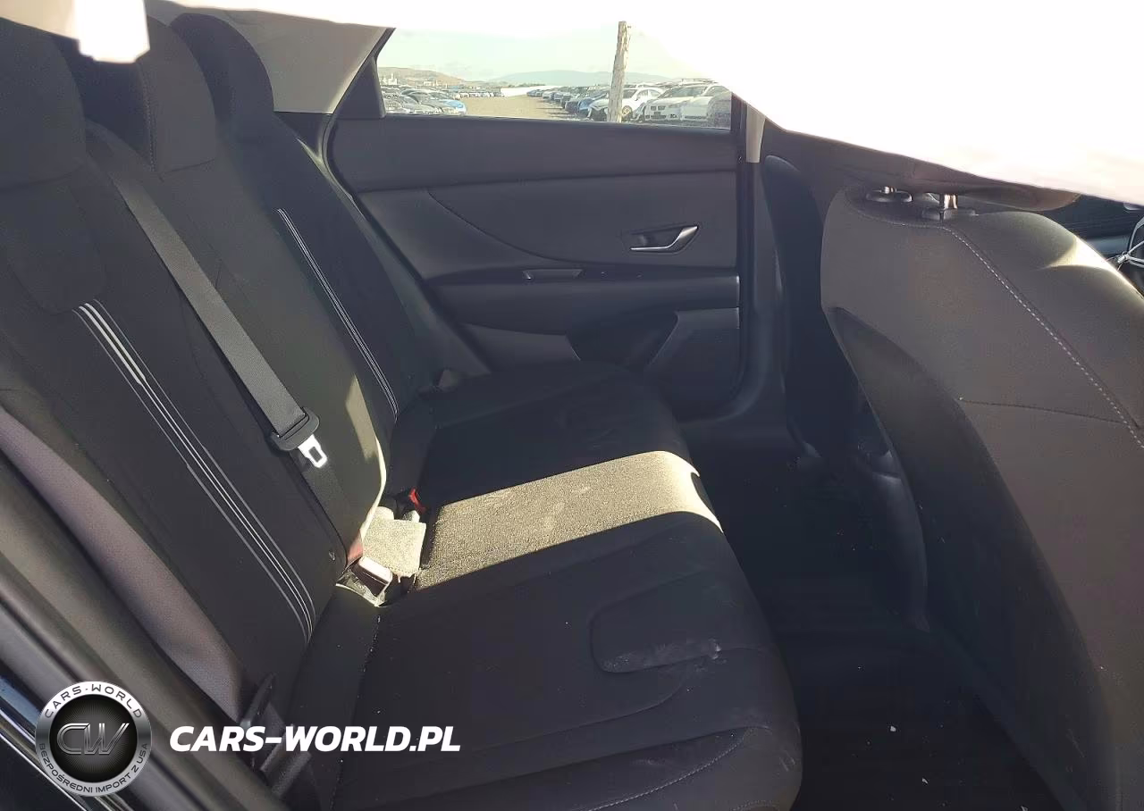 2022 Hyundai Elantra Sel VIN:KMHLM4AG1NU244627 - 10