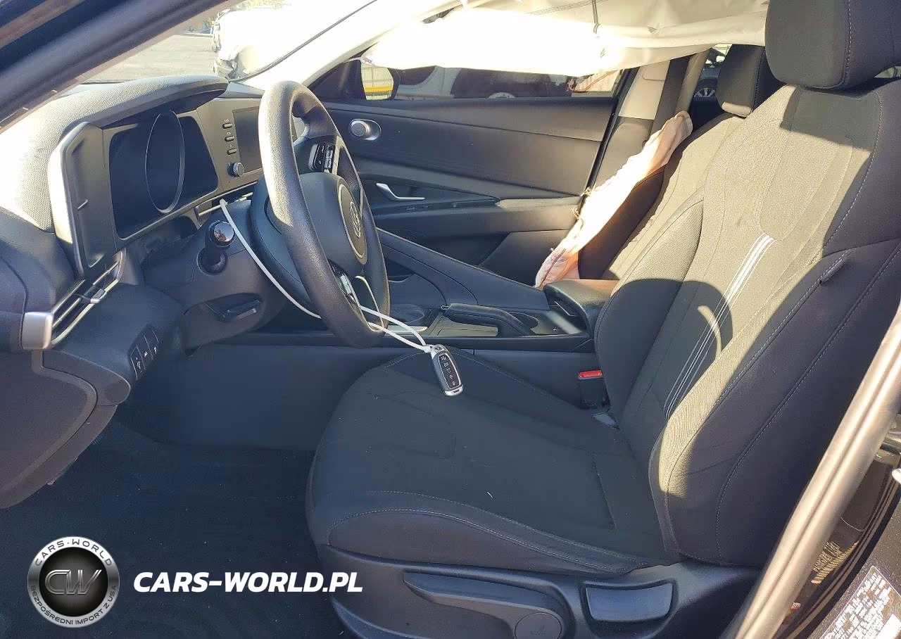 2022 Hyundai Elantra Sel VIN:KMHLM4AG1NU244627 - 7