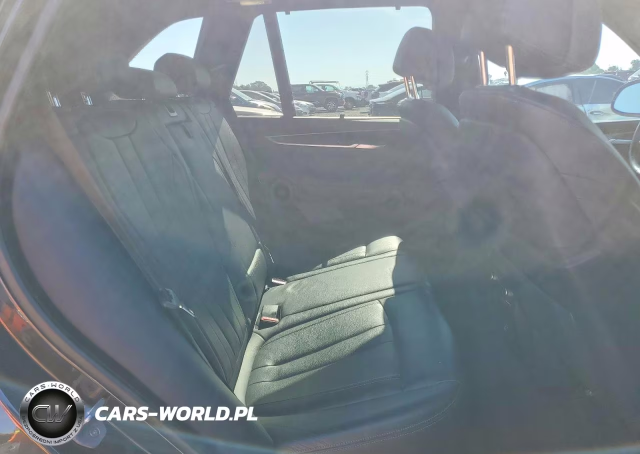 2017 BMW X5 xDrive35D VIN:5UXKS4C30H0Y16300 - 11