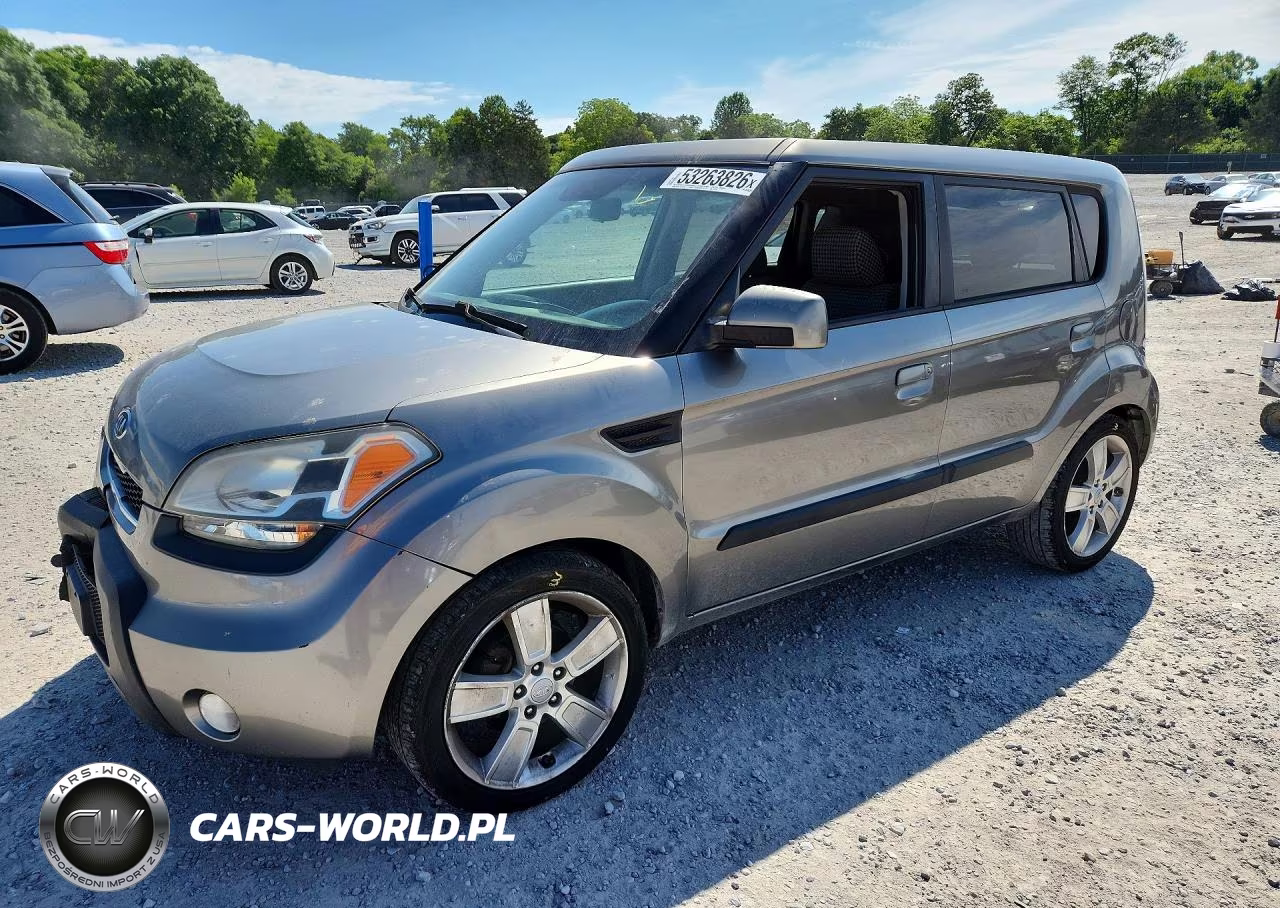 2010 Kia Soul +