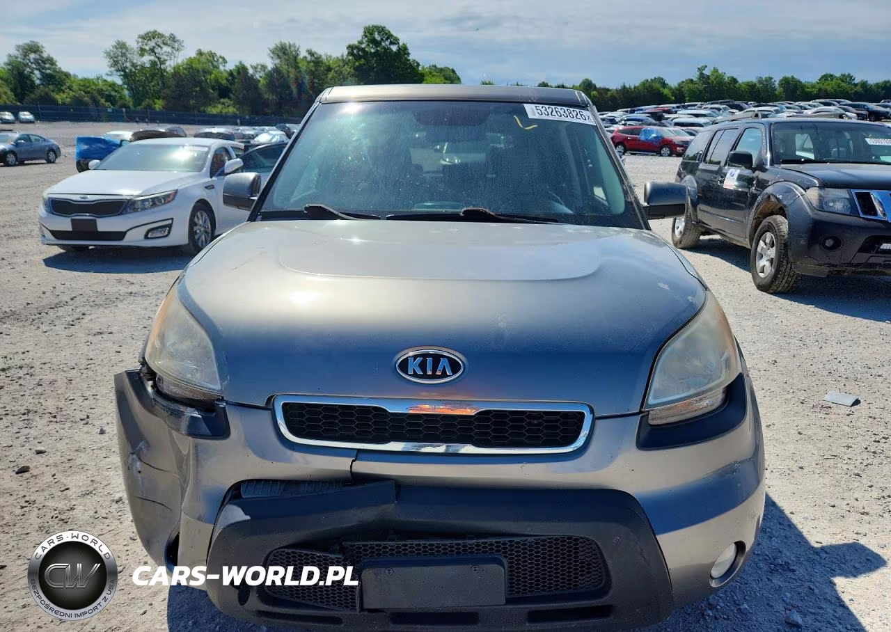 2010 Kia Soul + VIN:KNDJT2A2XA7177252 - 5