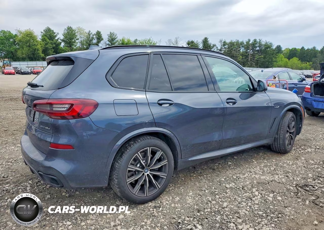 2022 BMW X5 xDrive45E VIN:5UXTA6C0XN9J37893 - 3
