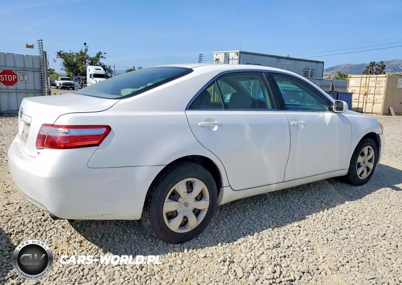2007 Toyota Camry Ce VIN:JTNBE46K873085829 - 3