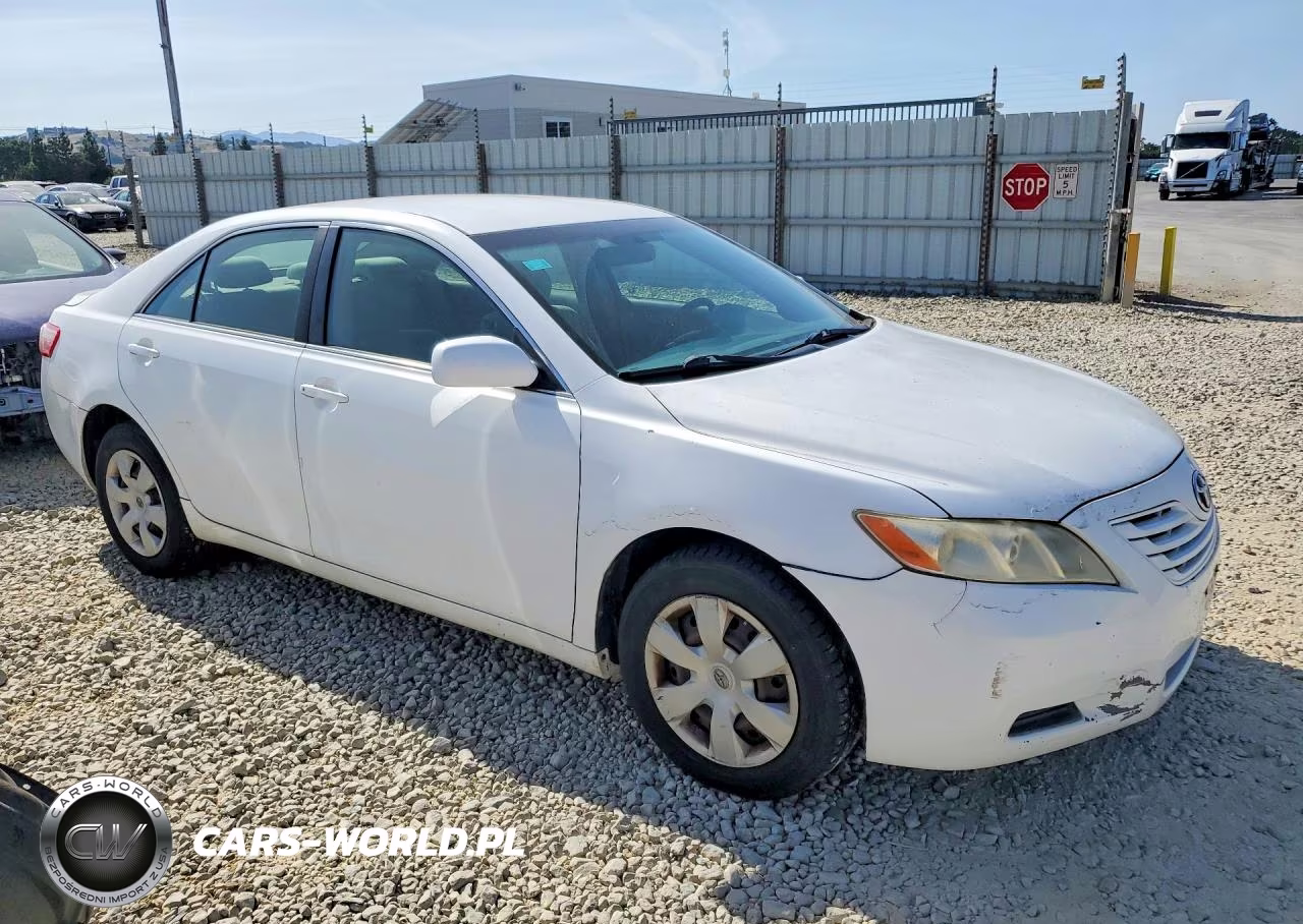 2007 Toyota Camry Ce VIN:JTNBE46K873085829 - 4