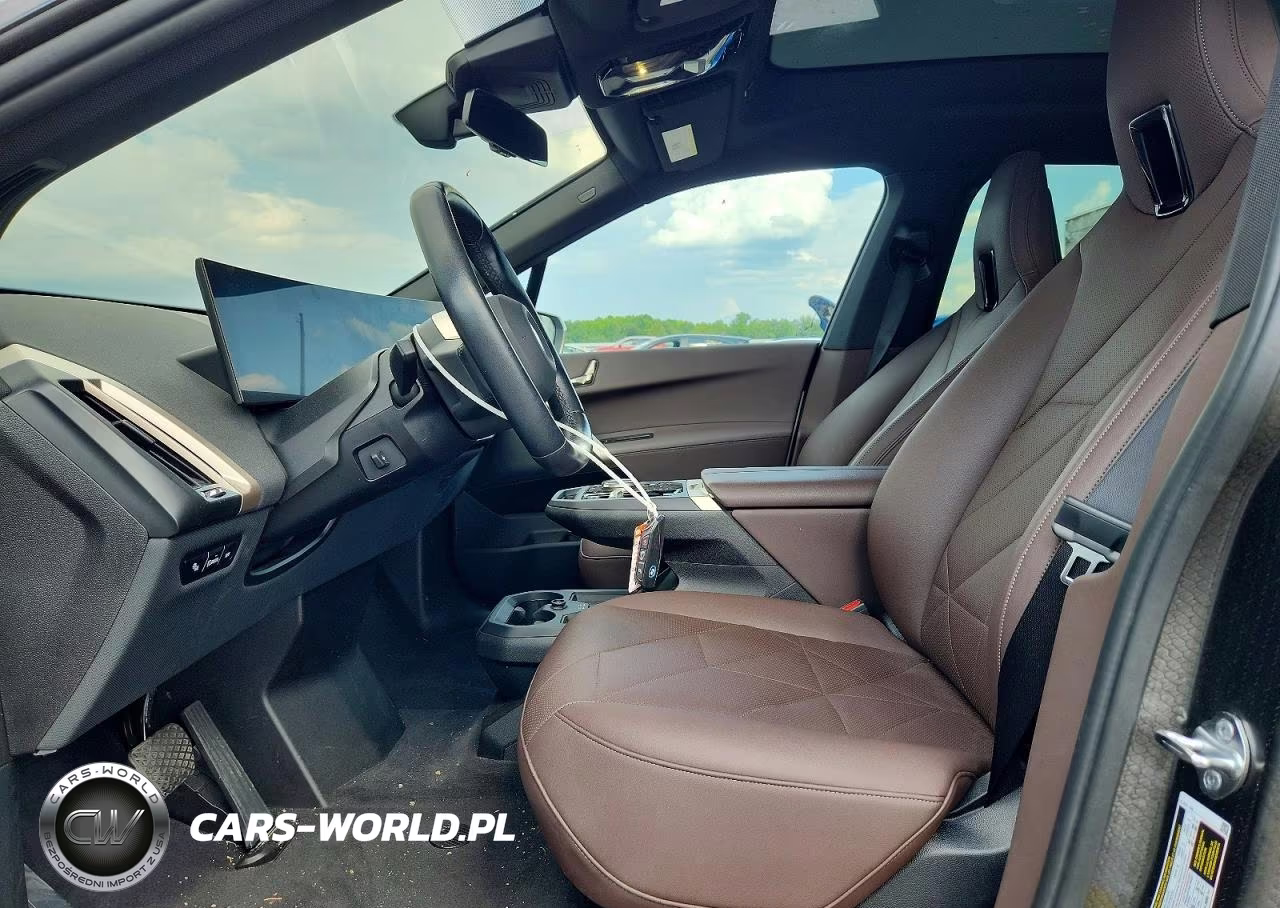 2024 BMW Ix xDrive50 VIN:WB523CF0XRCN55473 - 7