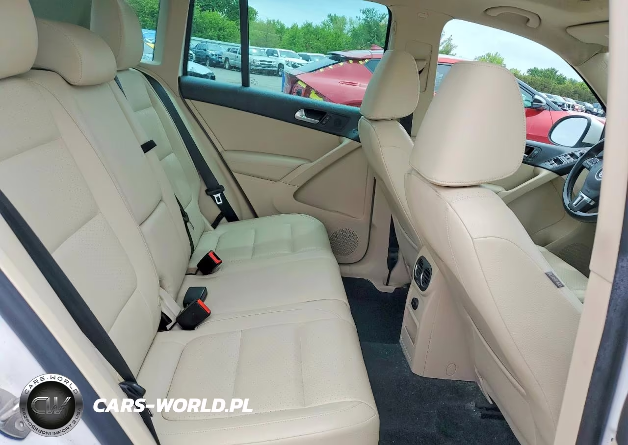 2013 Volkswagen Tiguan S VIN:WVGBV3AX9DW607830 - 11