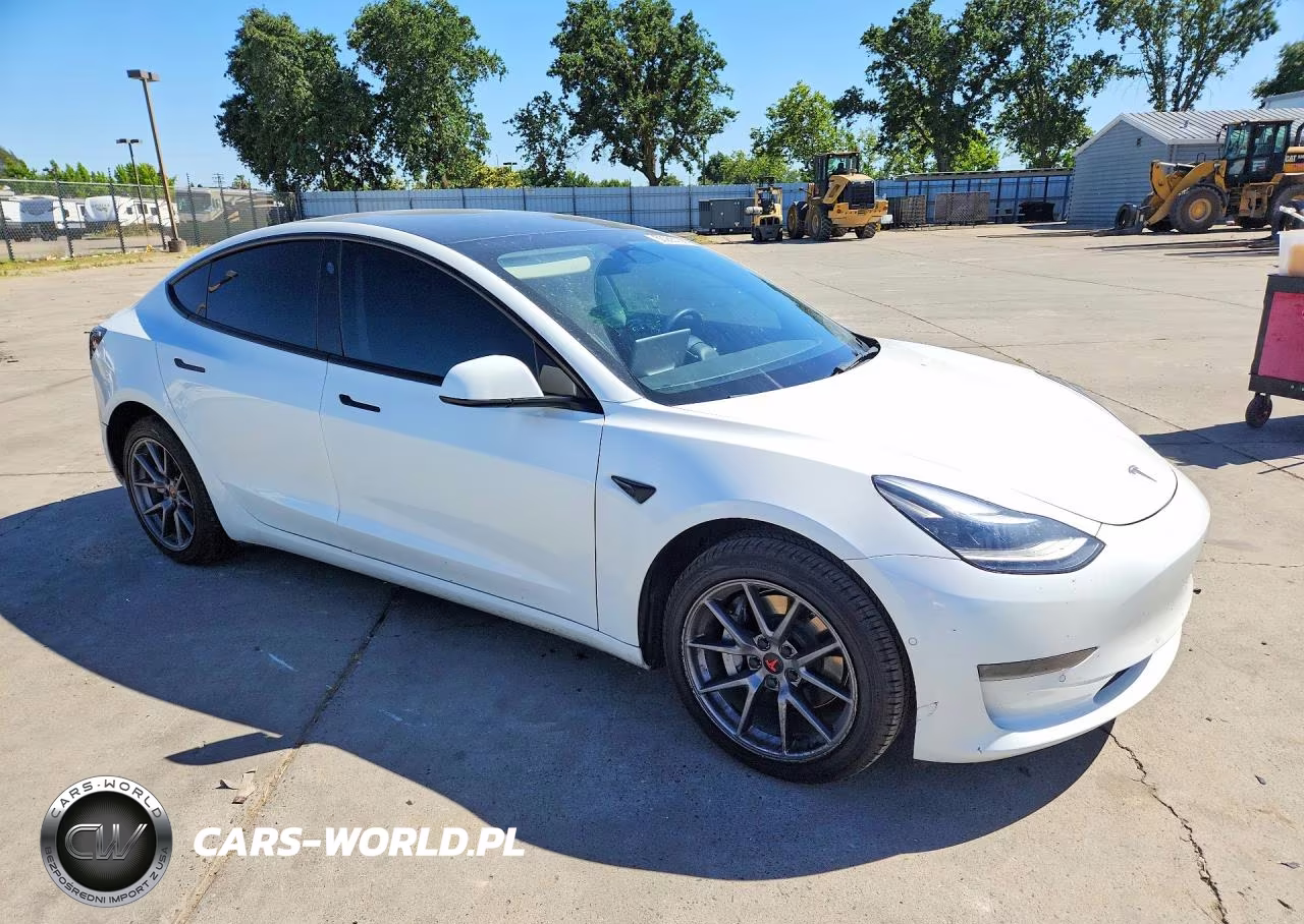 2022 Tesla Model 3 VIN:5YJ3E1EA3NF112256 - 4