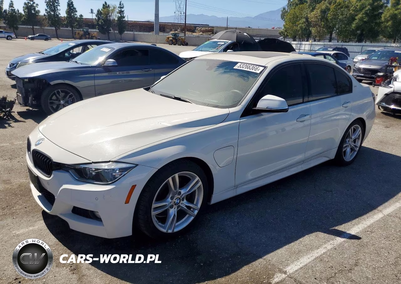 2017 BMW 330E