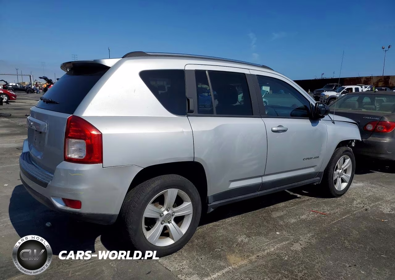 2011 Jeep Compass Sport VIN:1J4NF1FB1BD244507 - 3