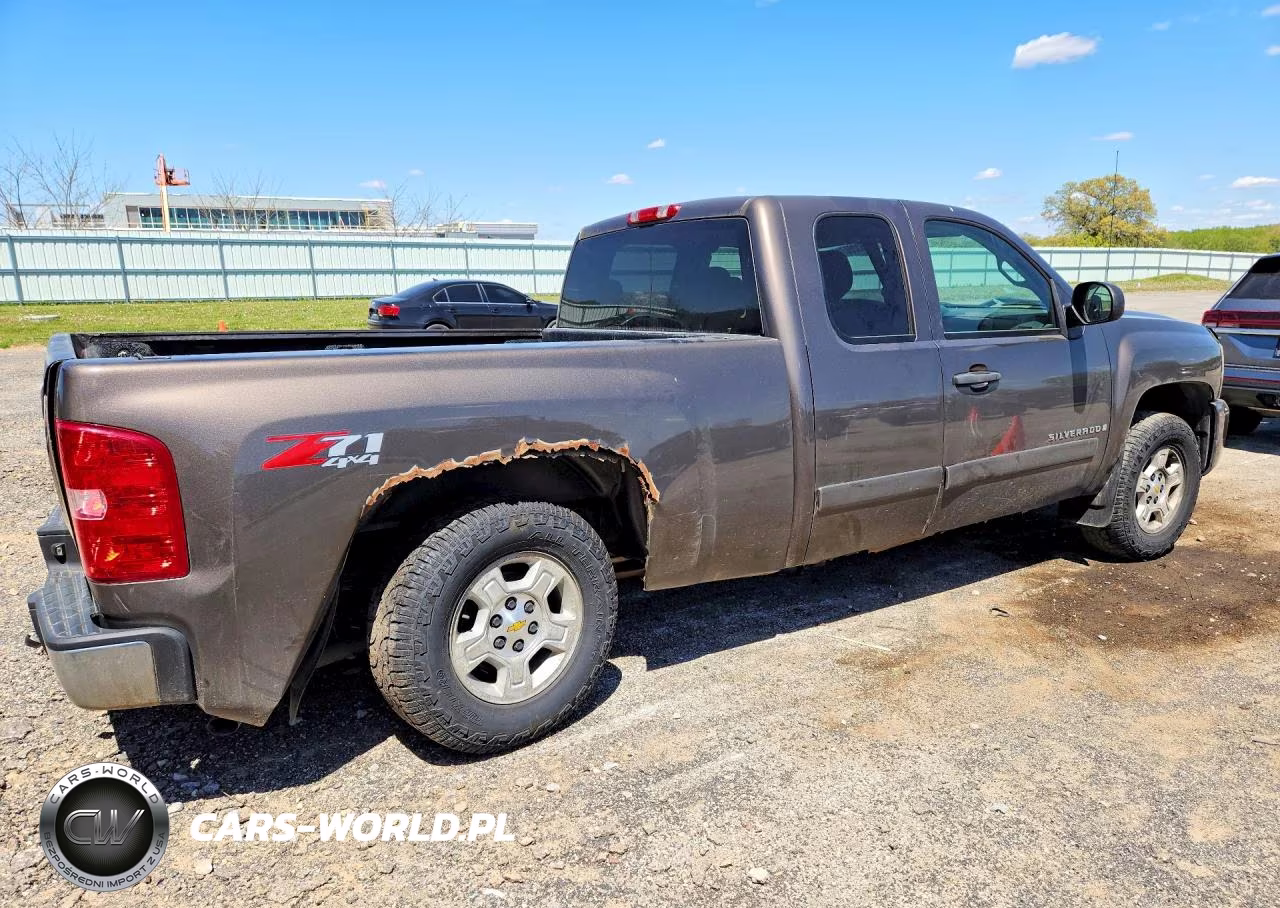 2008 Chevrolet Silverado K1500 VIN:1GCEK19068Z270138 - 3