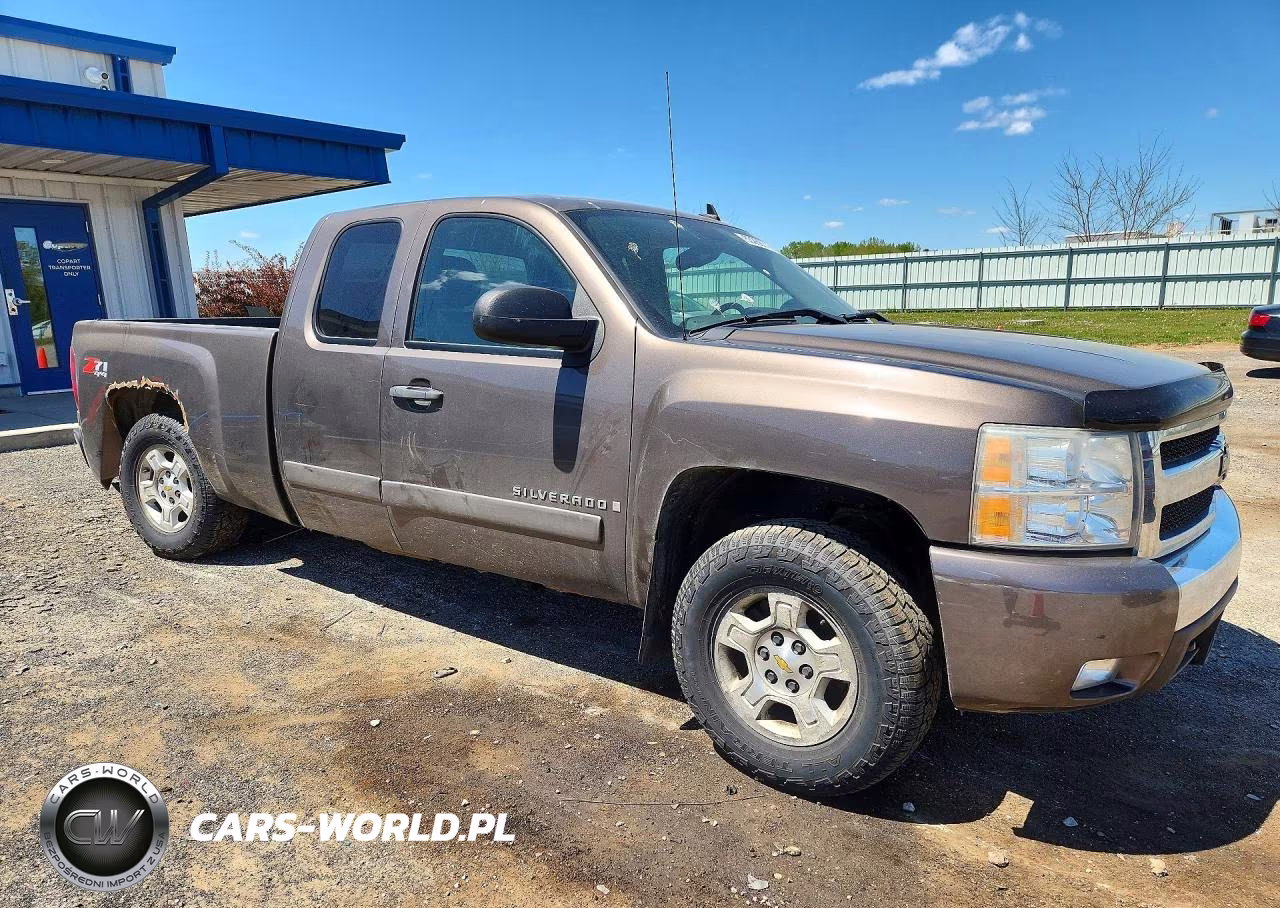 2008 Chevrolet Silverado K1500 VIN:1GCEK19068Z270138 - 4