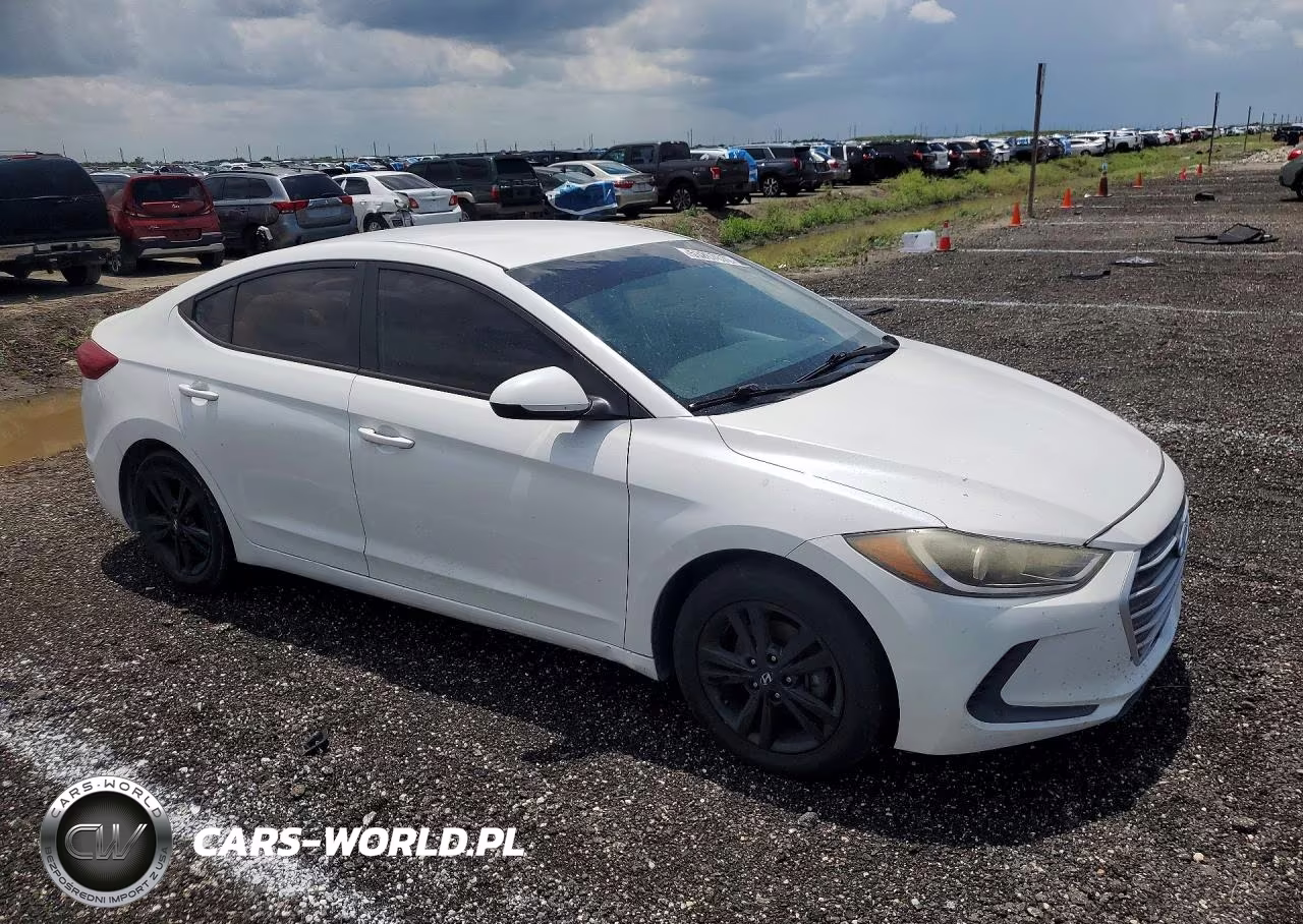 2017 Hyundai Elantra Se VIN:5NPD84LF8HH053092 - 4
