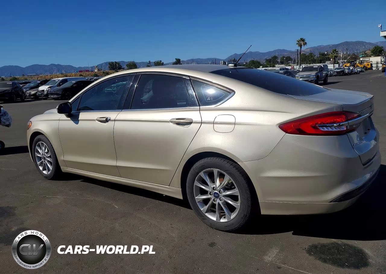2017 Ford Fusion Se VIN:3FA6P0H71HR382497 - 2
