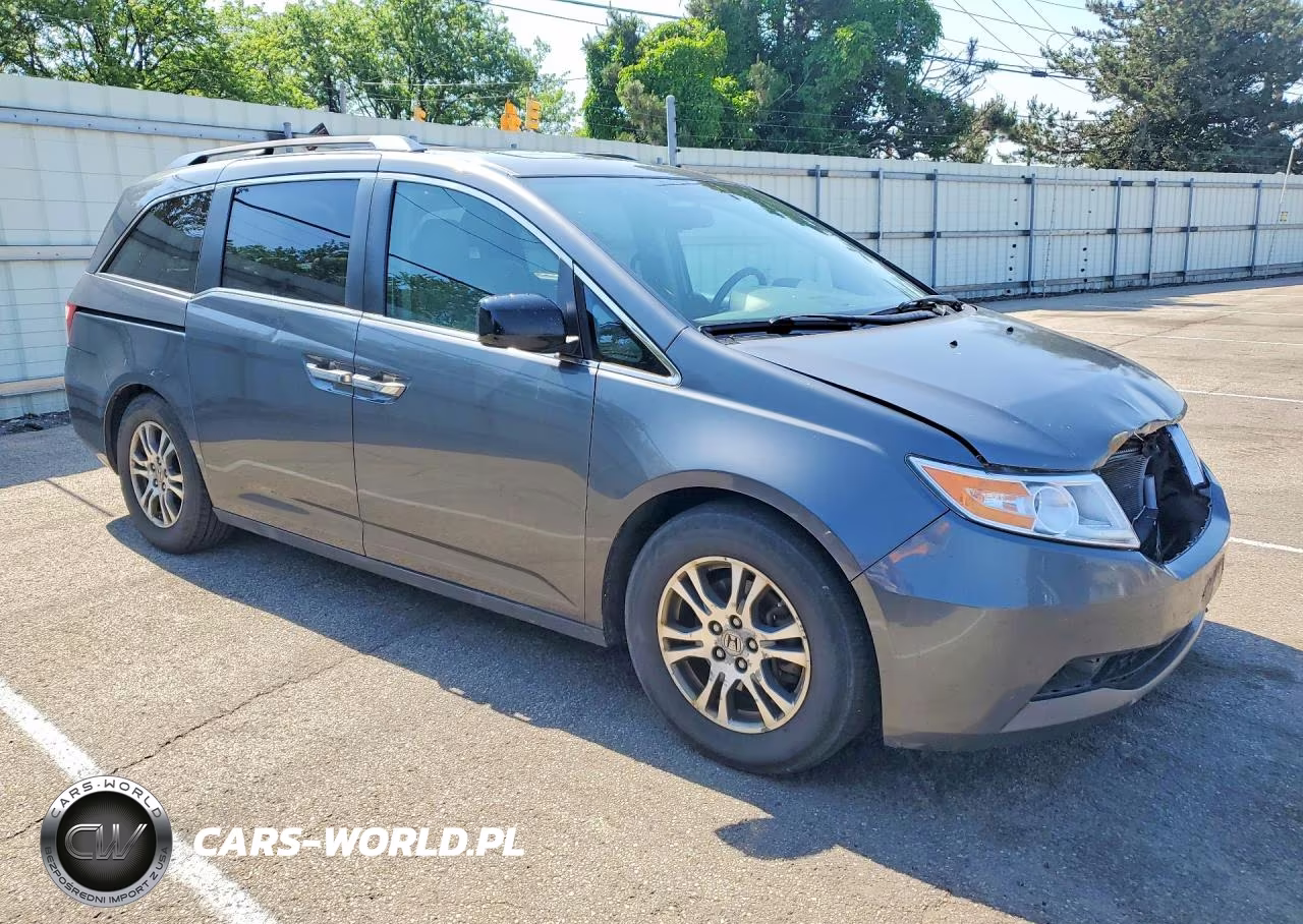 2013 Honda Odyssey Exl VIN:5FNRL5H62DB004045 - 4