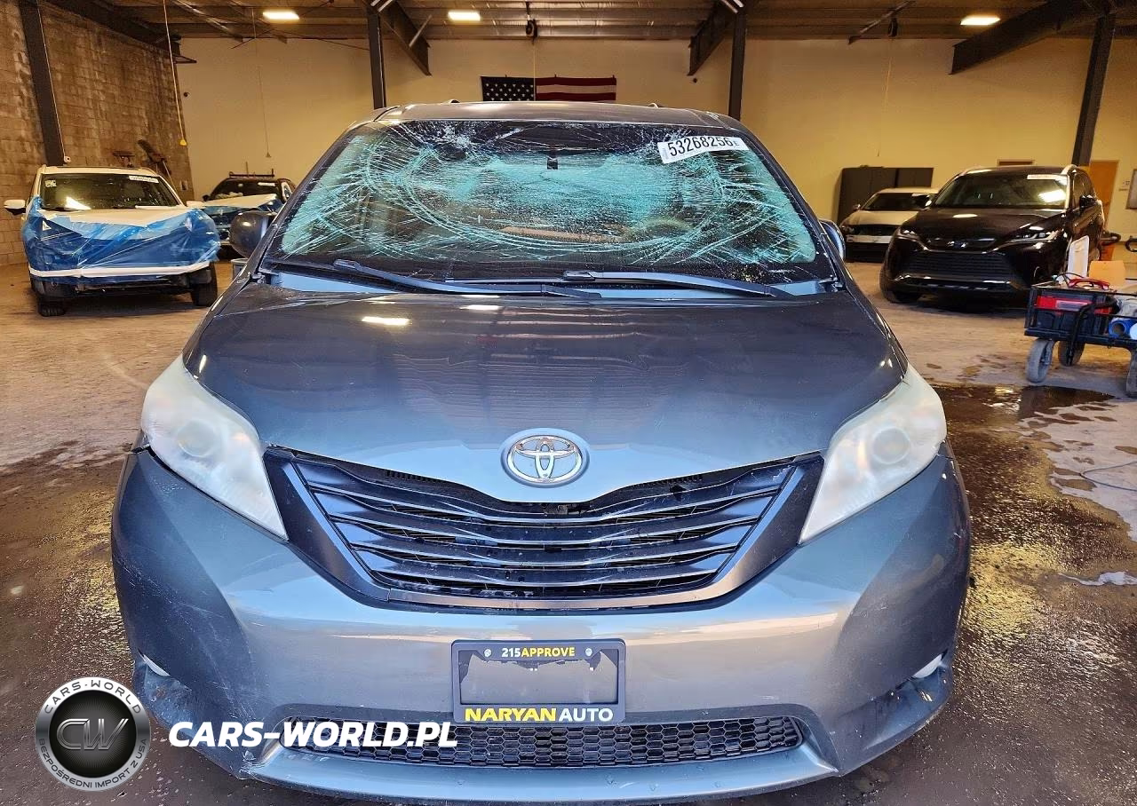 2011 Toyota Sienna Xle 8-Passenger VIN:5TDYK3DC1BS065734 - 5