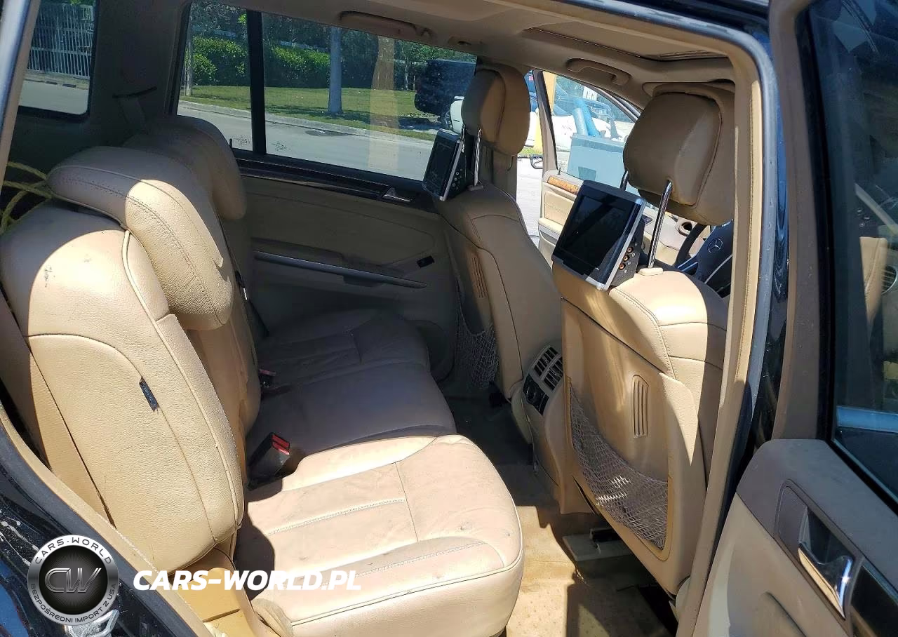 2011 Mercedes-Benz Gl 550 4Matic VIN:4JGBF8GEXBA739411 - 11