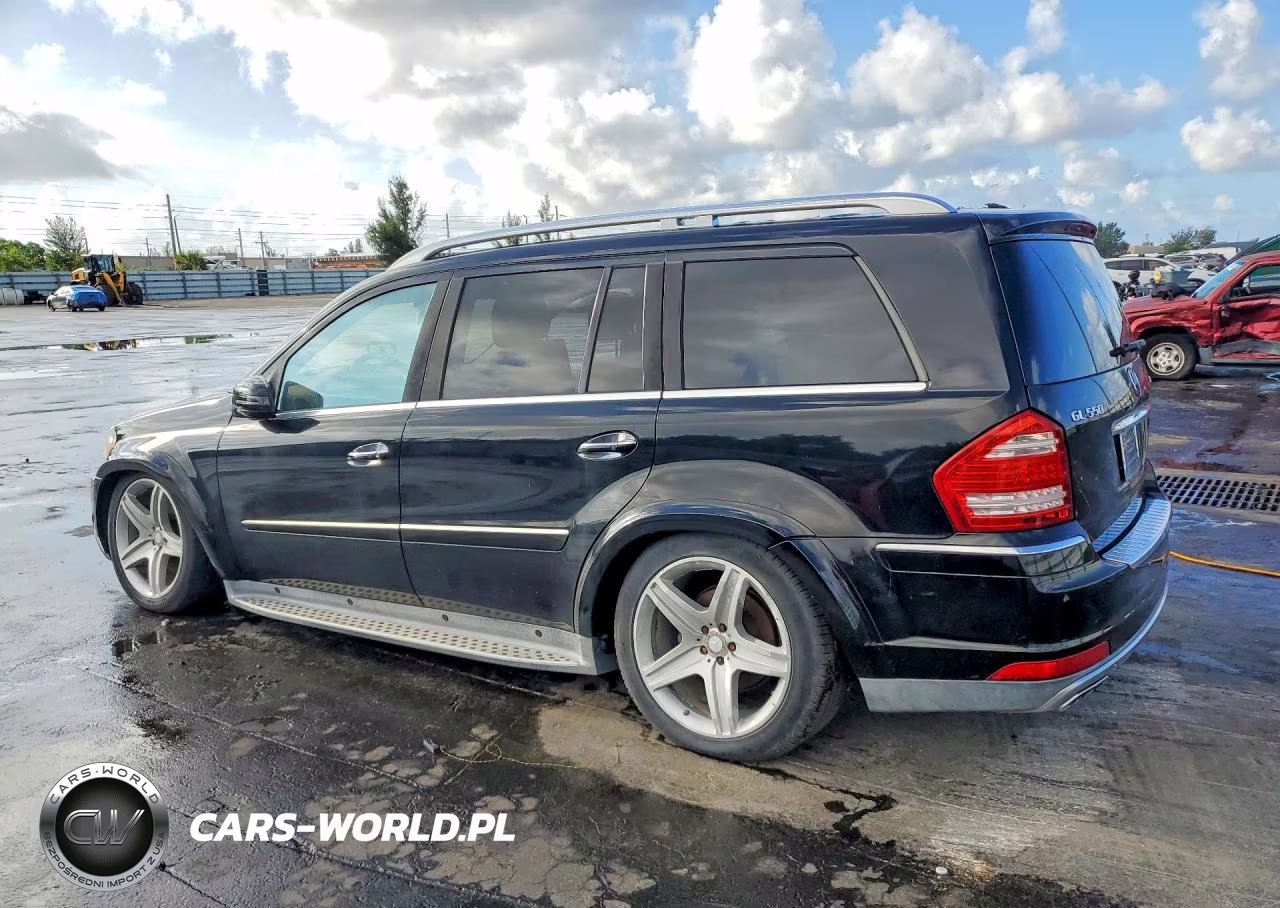 2011 Mercedes-Benz Gl 550 4Matic VIN:4JGBF8GEXBA739411 - 2