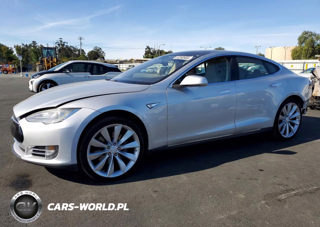 2013 Tesla Model S