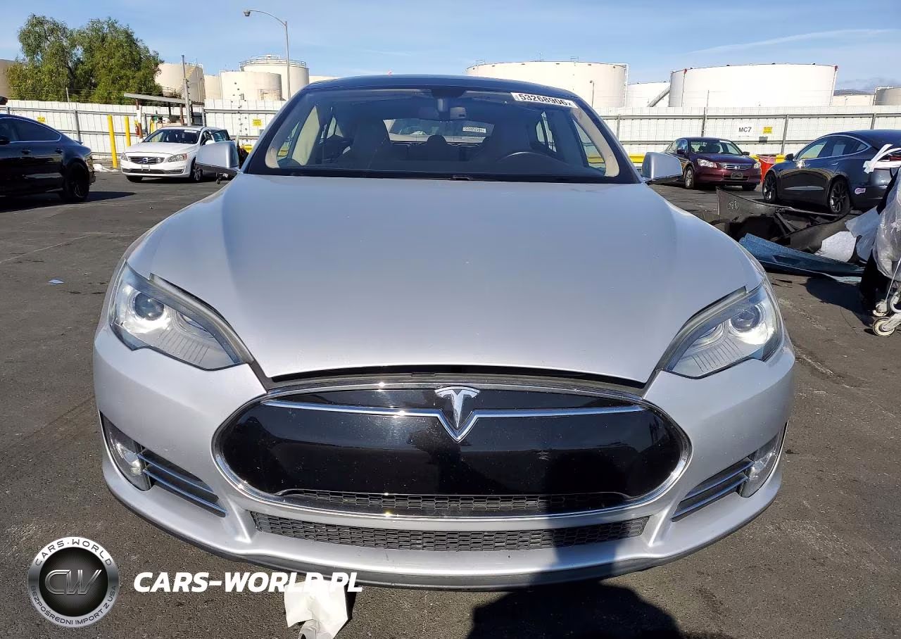 2013 Tesla Model S VIN:5YJSA1DP3DFP04204 - 5